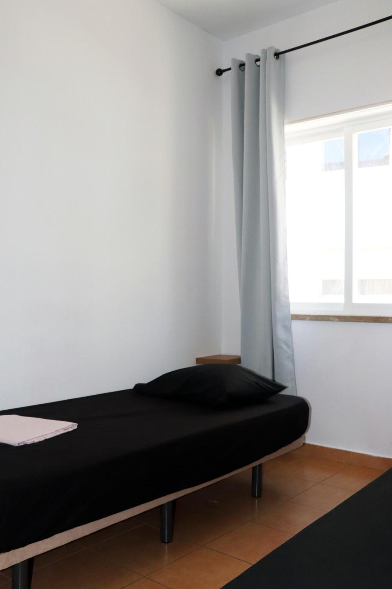 Jjs Yard 2 Hostel Lagos Kültér fotó